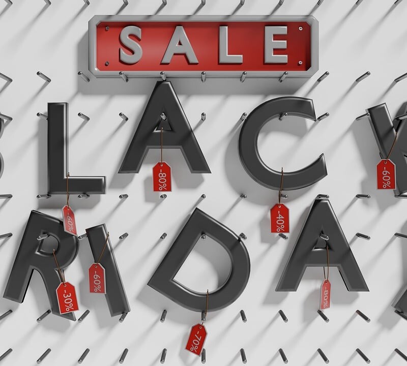 Black Friday: Policja ostrzega przed oszustami. Jak kupować bezpiecznie w sieci?