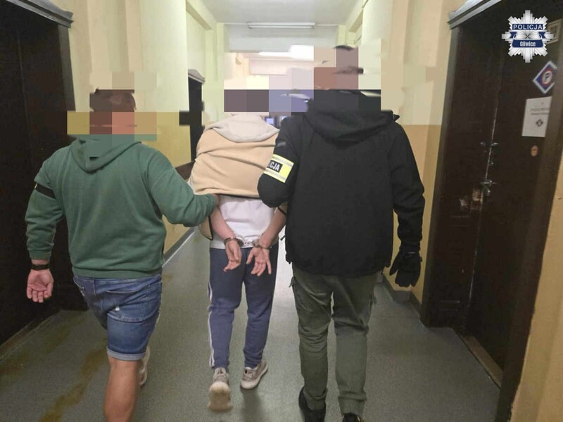 Brutalna napaść na 14-latka w Gliwicach. Zaatakowali za klubową koszulkę