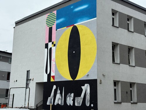 Kolor i forma na Górnych Wałów. Mural LORAKa pamiątką Biennale Gliwice