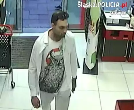 Kradzieże w sklepach drogeryjnych - rozpoznajesz sprawców? / fot. KMP Gliwice