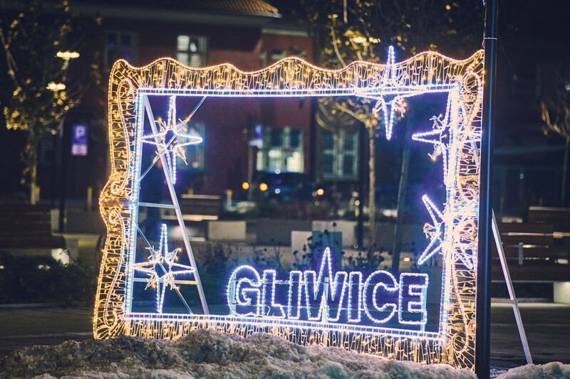 Miasto stroi się na święta. Są nowości w dekoracjach!