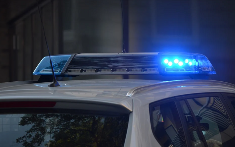 Pijany mężczyzna chciał "pooglądać widoki". Postawił na nogi wszystkie służby