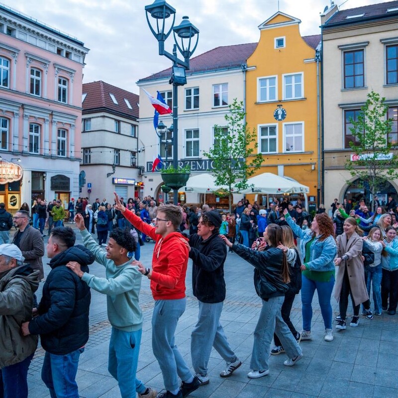 Ruszaj w tan! Startują Gliwickie Potańcówki w plenerze